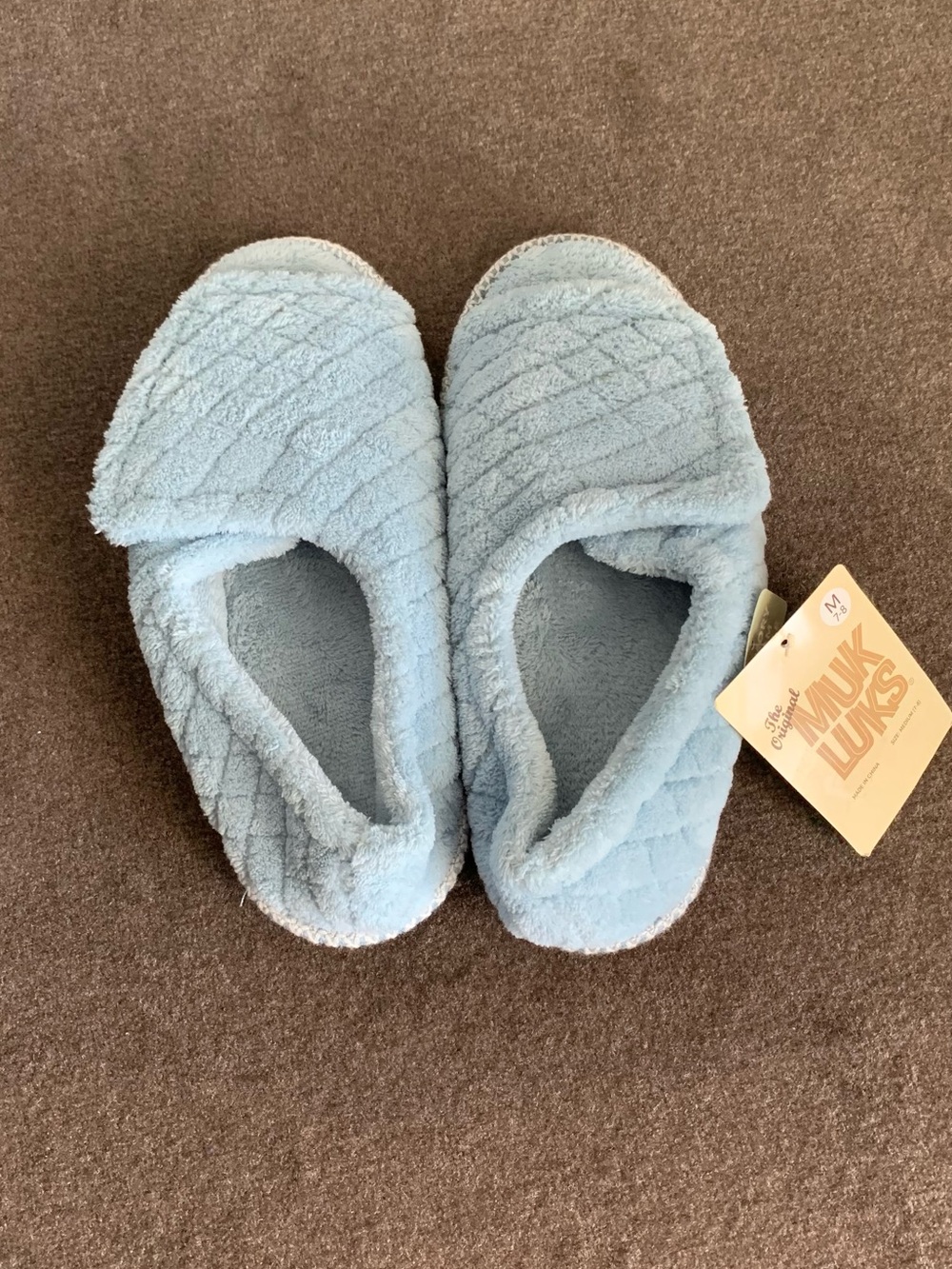 Muk Luks Women's Light Blue Plush Slippers Medium 7-8